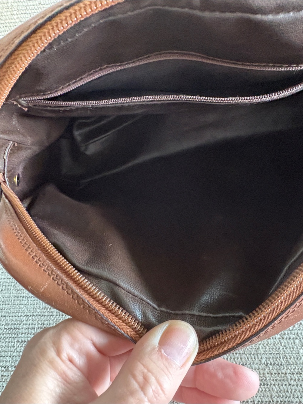 Collector’s Bally VTG Monogram Crossbody Bag Canvas Leather Brown Swiss Luxury - Picture 15 of 17